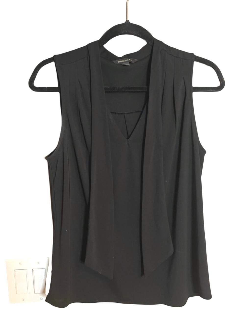 Banana Republic Black Blouse Women Sleeveless Work Office Casual Top Size S
